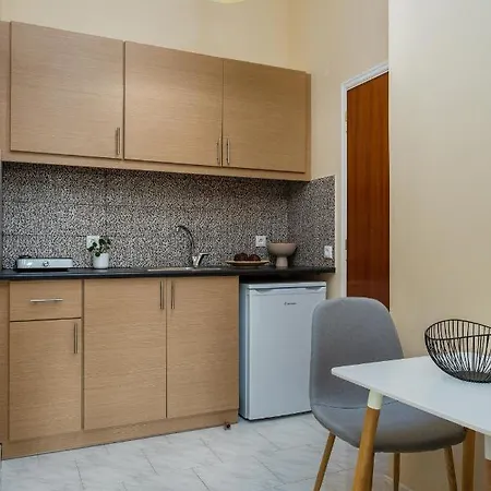 Dionysios Apartmán Keri