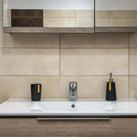 狄奥尼修斯别墅公寓