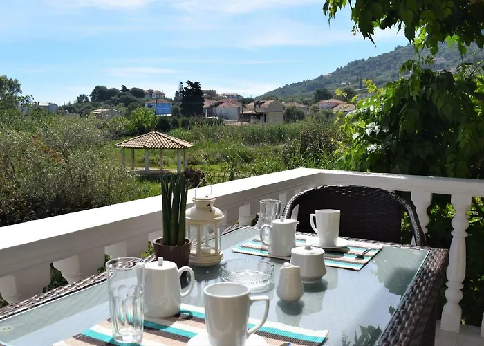 Apartament Dionysios *